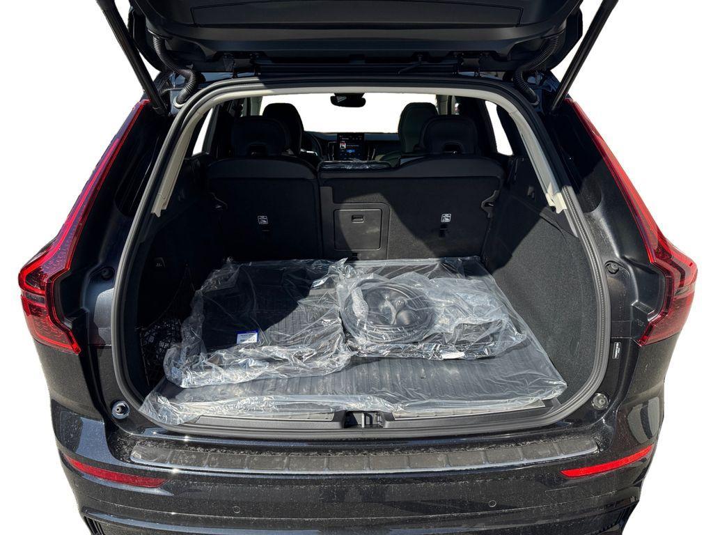 new 2026 Volvo XC60 Plug-In Hybrid car, priced at $74,984
