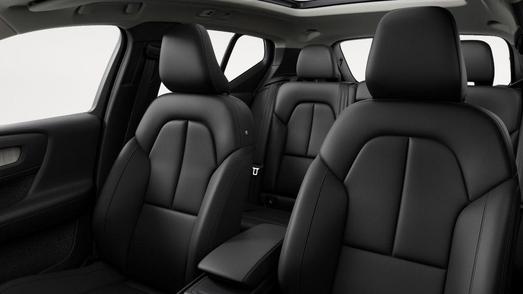 used 2025 Volvo XC40 car, priced at $35,565