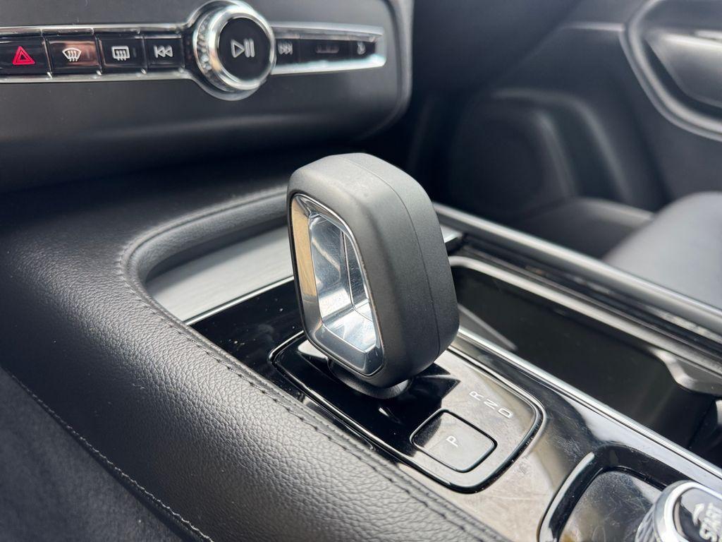used 2023 Volvo XC90 car, priced at $38,868