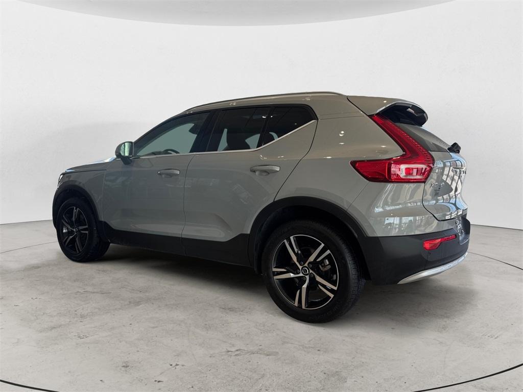 used 2025 Volvo XC40 car, priced at $32,656