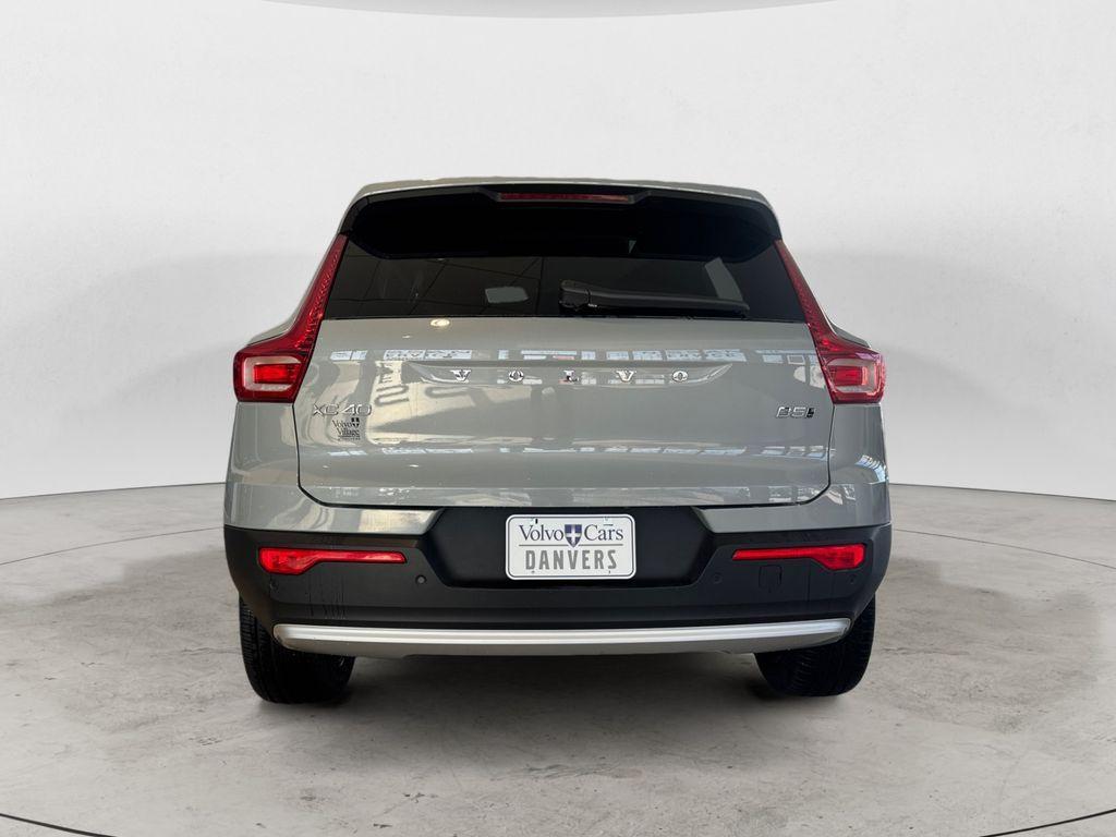 used 2025 Volvo XC40 car, priced at $32,656