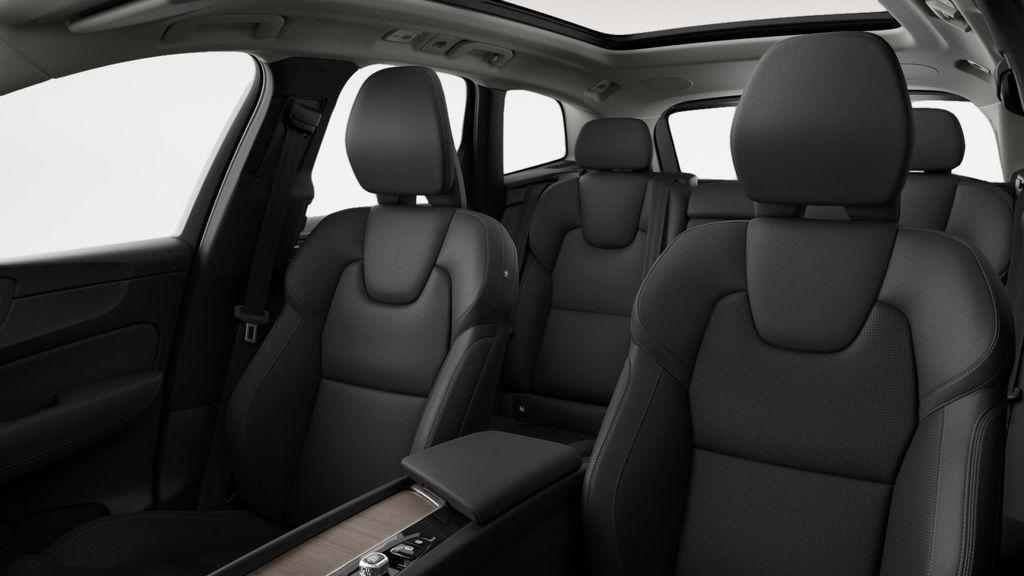 new 2026 Volvo XC60 Plug-In Hybrid car, priced at $75,689