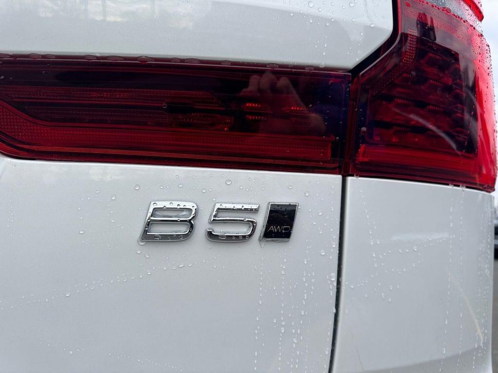 new 2026 Volvo XC60 car, priced at $58,534