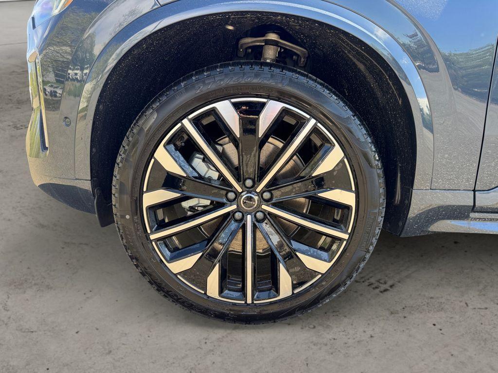 new 2026 Volvo XC90 car, priced at $72,069