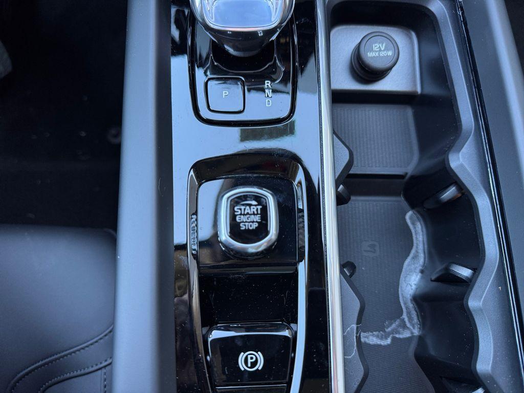 new 2026 Volvo XC60 car, priced at $58,654