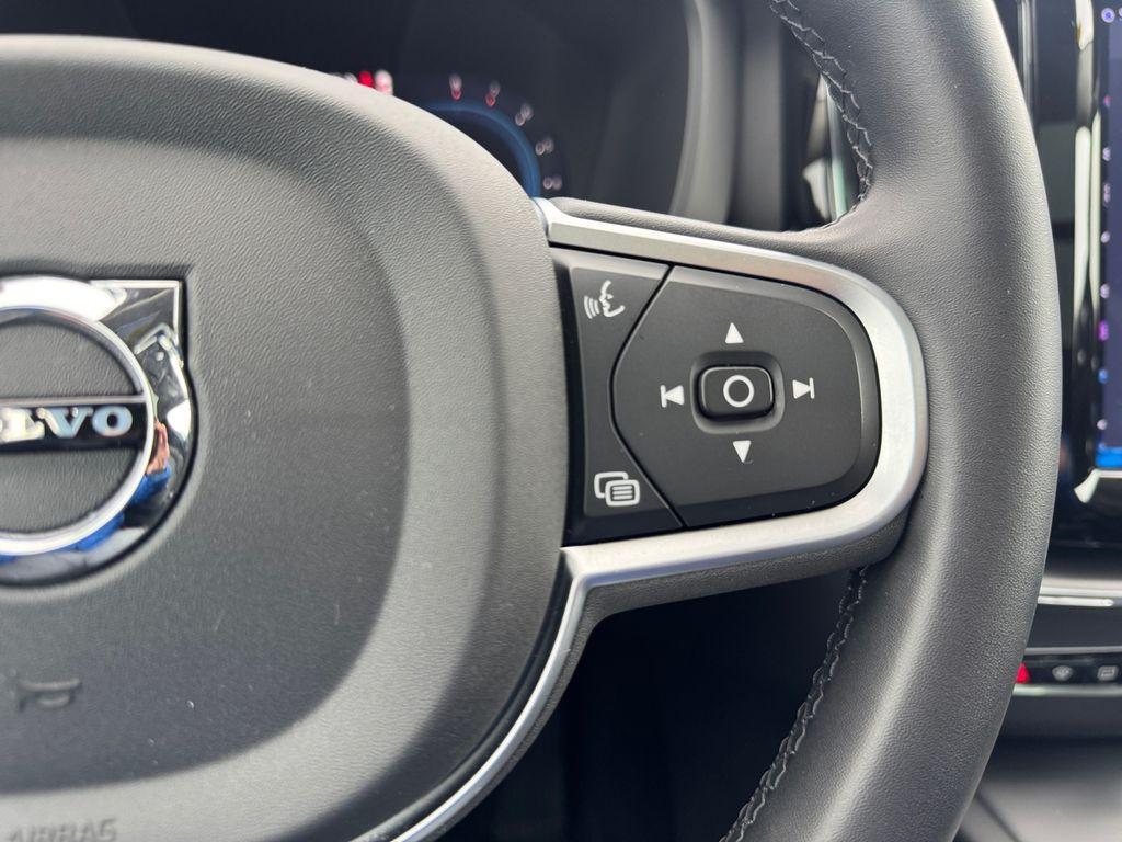 used 2025 Volvo XC60 car, priced at $34,490