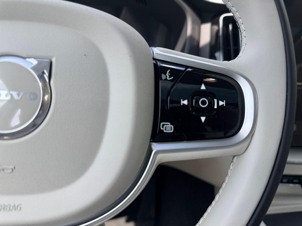 new 2026 Volvo XC60 Plug-In Hybrid car, priced at $76,599