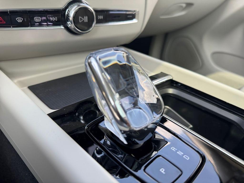 new 2026 Volvo XC60 Plug-In Hybrid car, priced at $76,599