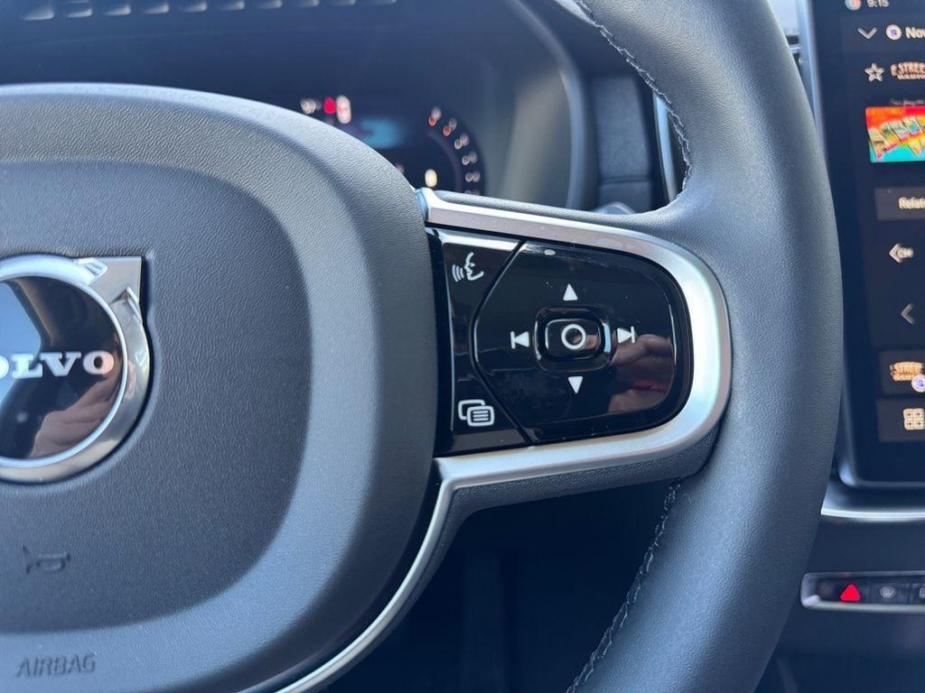 new 2026 Volvo XC90 car, priced at $76,629