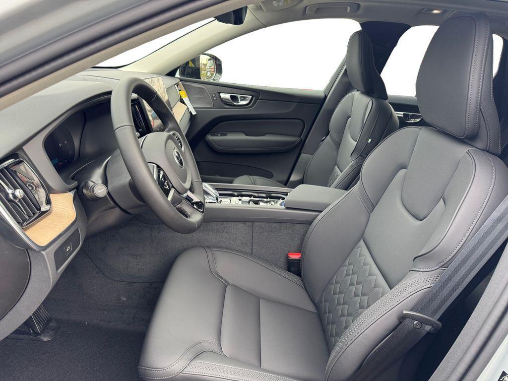 new 2026 Volvo XC60 car, priced at $58,909
