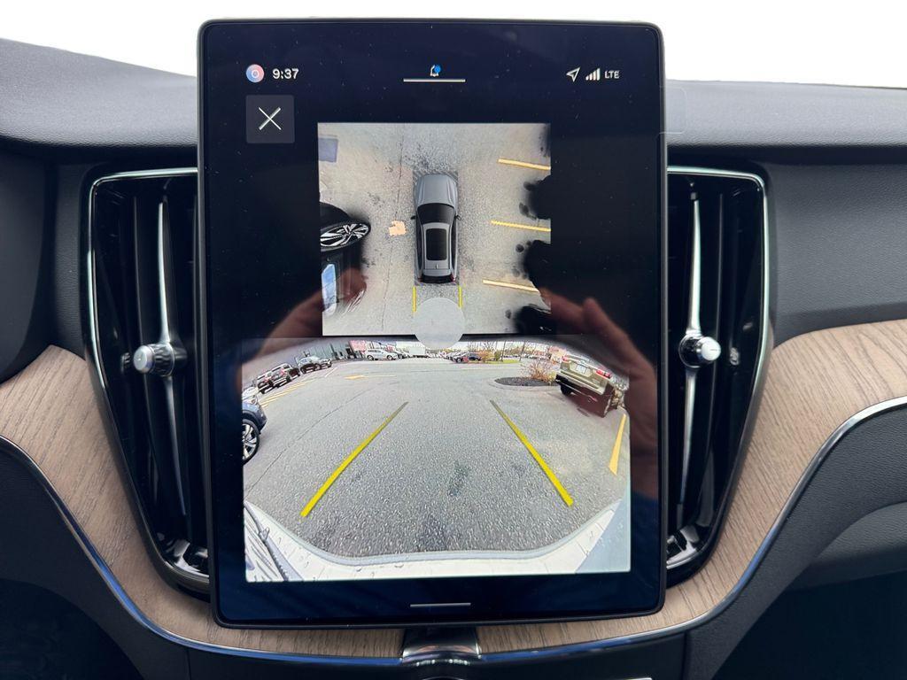 new 2026 Volvo XC60 car, priced at $58,909