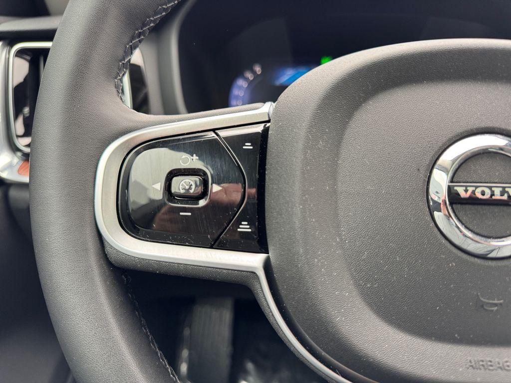 used 2025 Volvo V60 Cross Country car, priced at $39,868