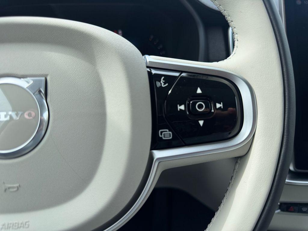 new 2026 Volvo XC90 car, priced at $75,819