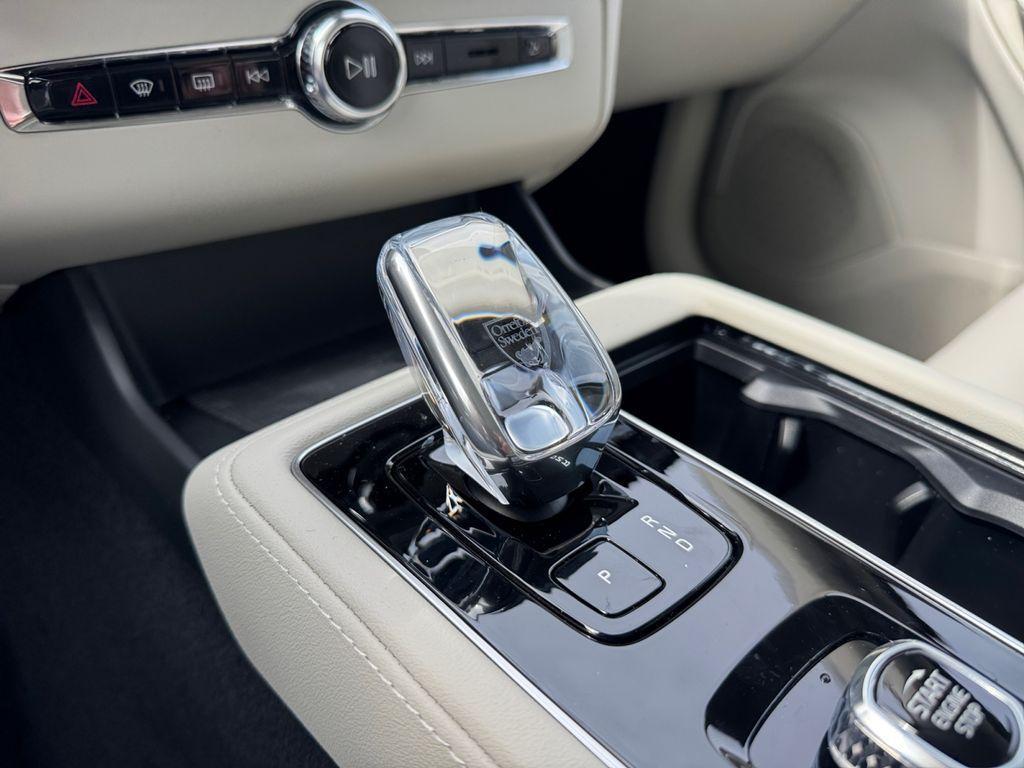 new 2026 Volvo XC90 car, priced at $75,819