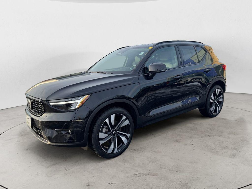 used 2025 Volvo XC40 car, priced at $33,686