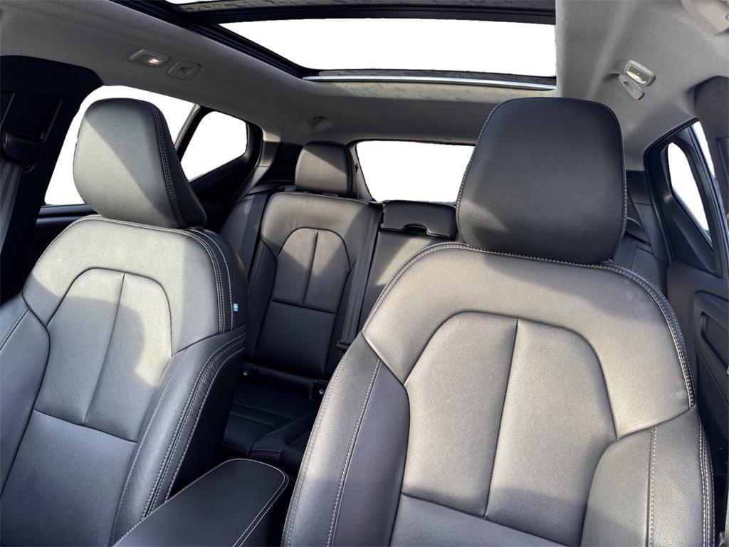 used 2025 Volvo XC40 car, priced at $33,686