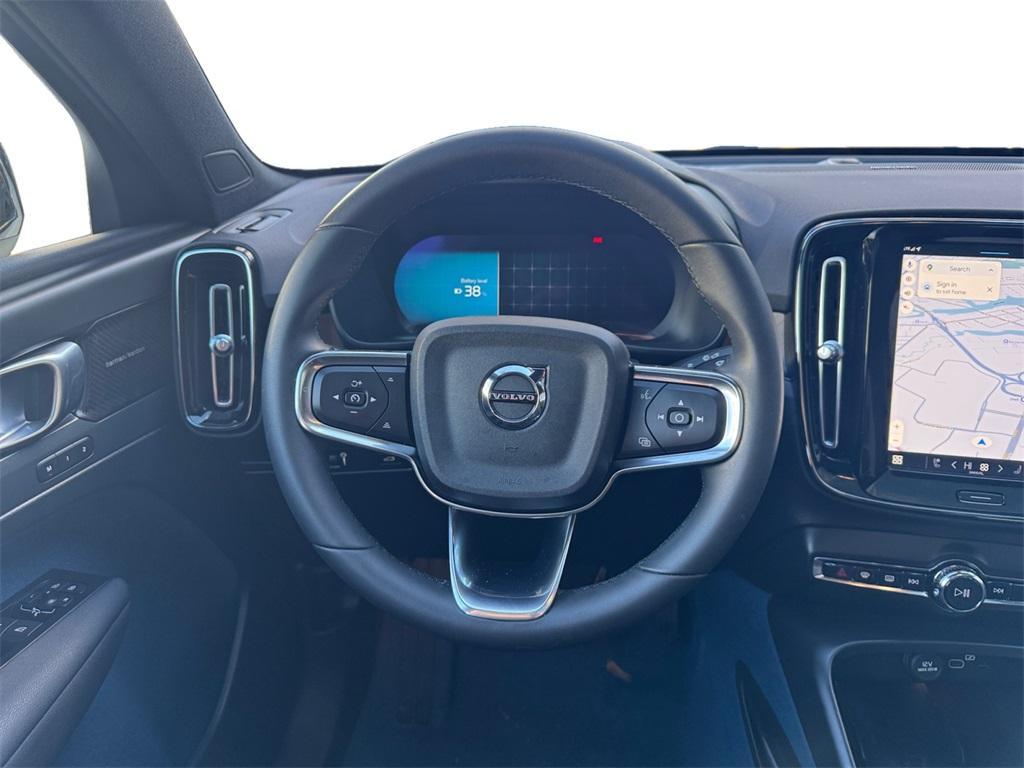 used 2022 Volvo C40 Recharge Pure Electric car, priced at $22,928