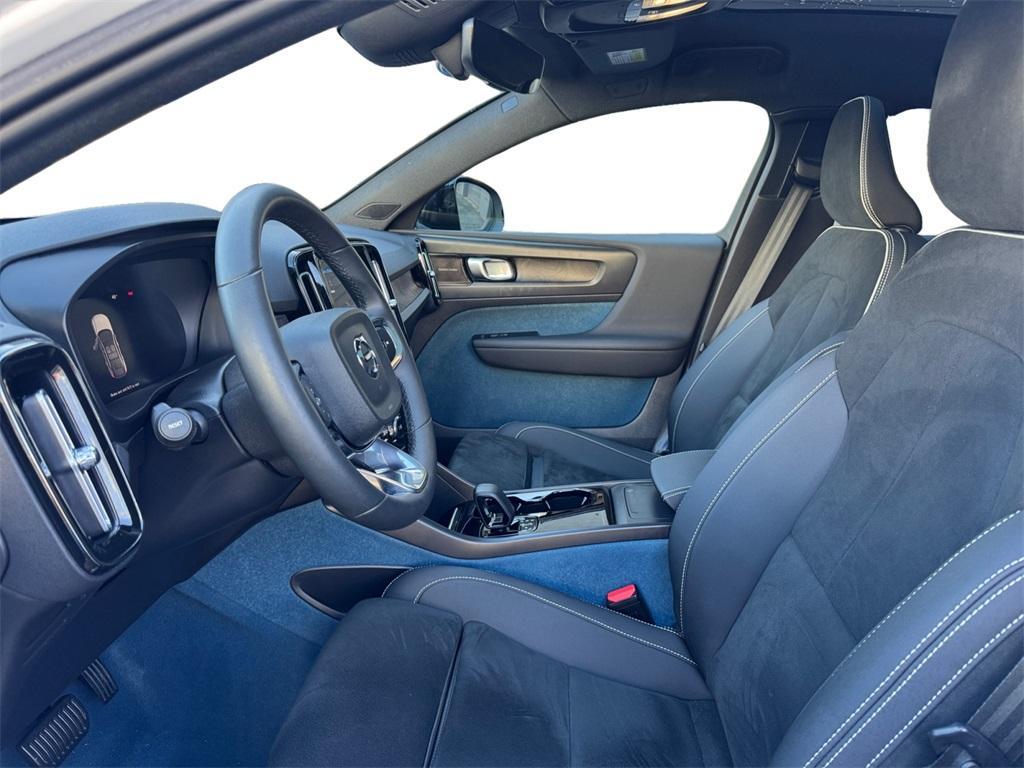 used 2022 Volvo C40 Recharge Pure Electric car, priced at $22,928