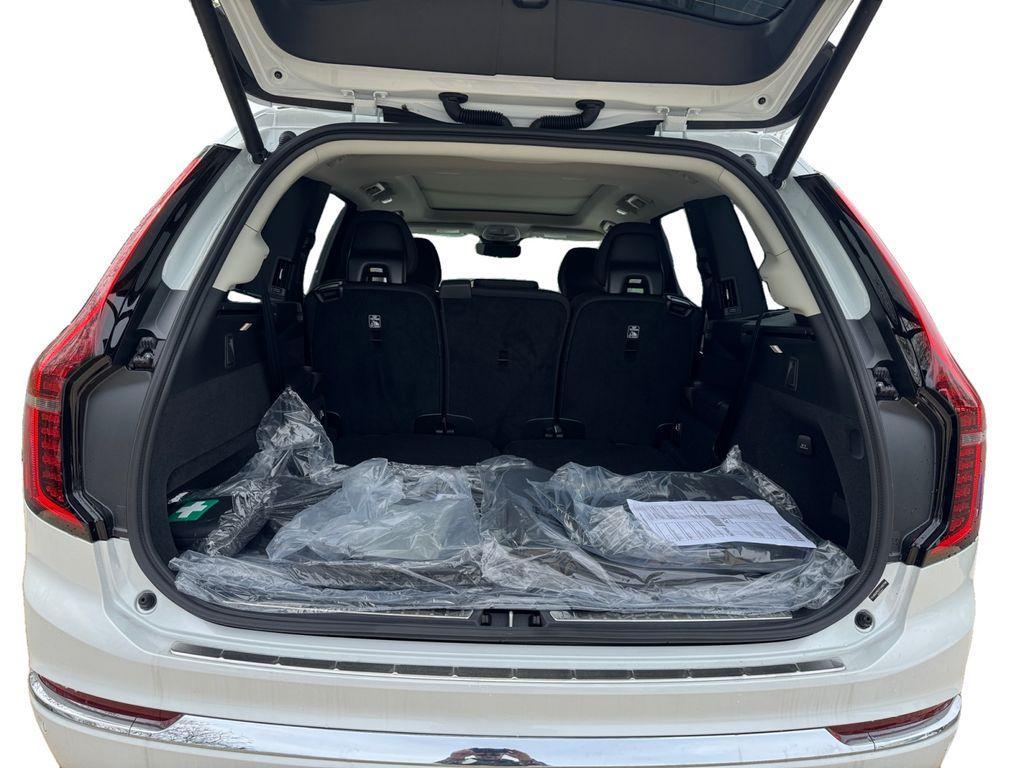 new 2026 Volvo XC90 car, priced at $73,074