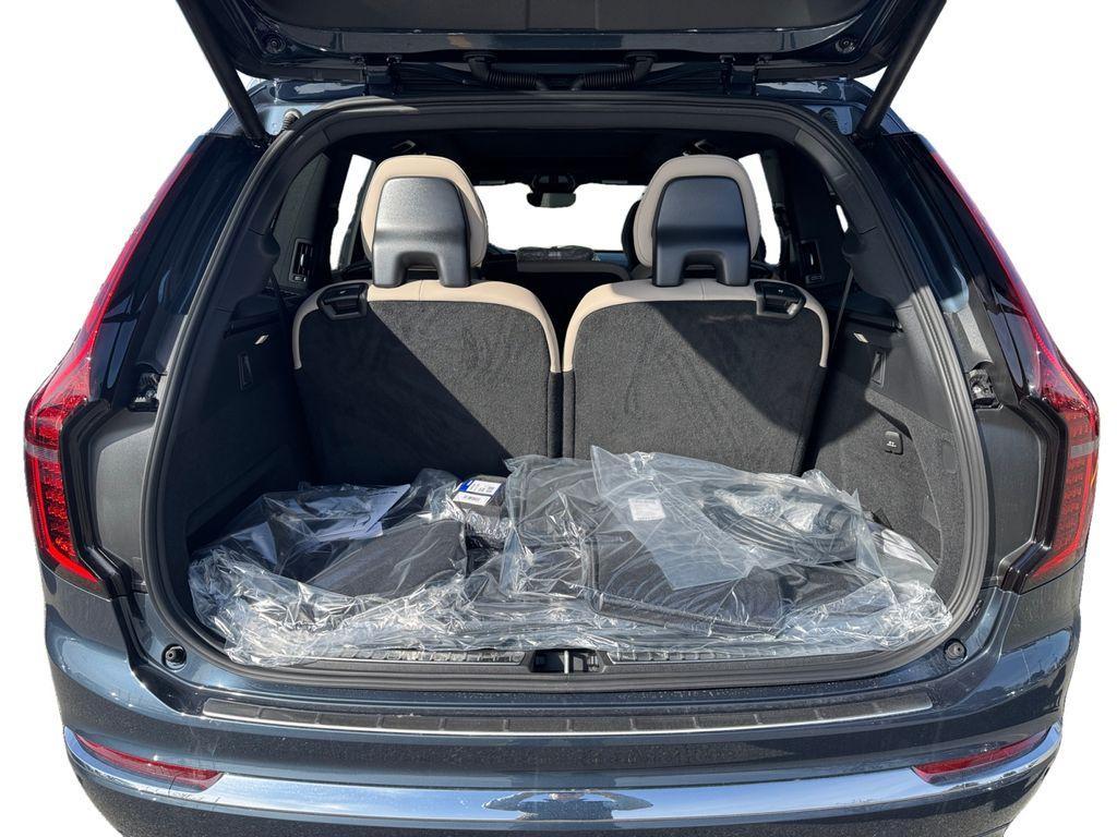 new 2026 Volvo XC90 Plug-In Hybrid car, priced at $82,929