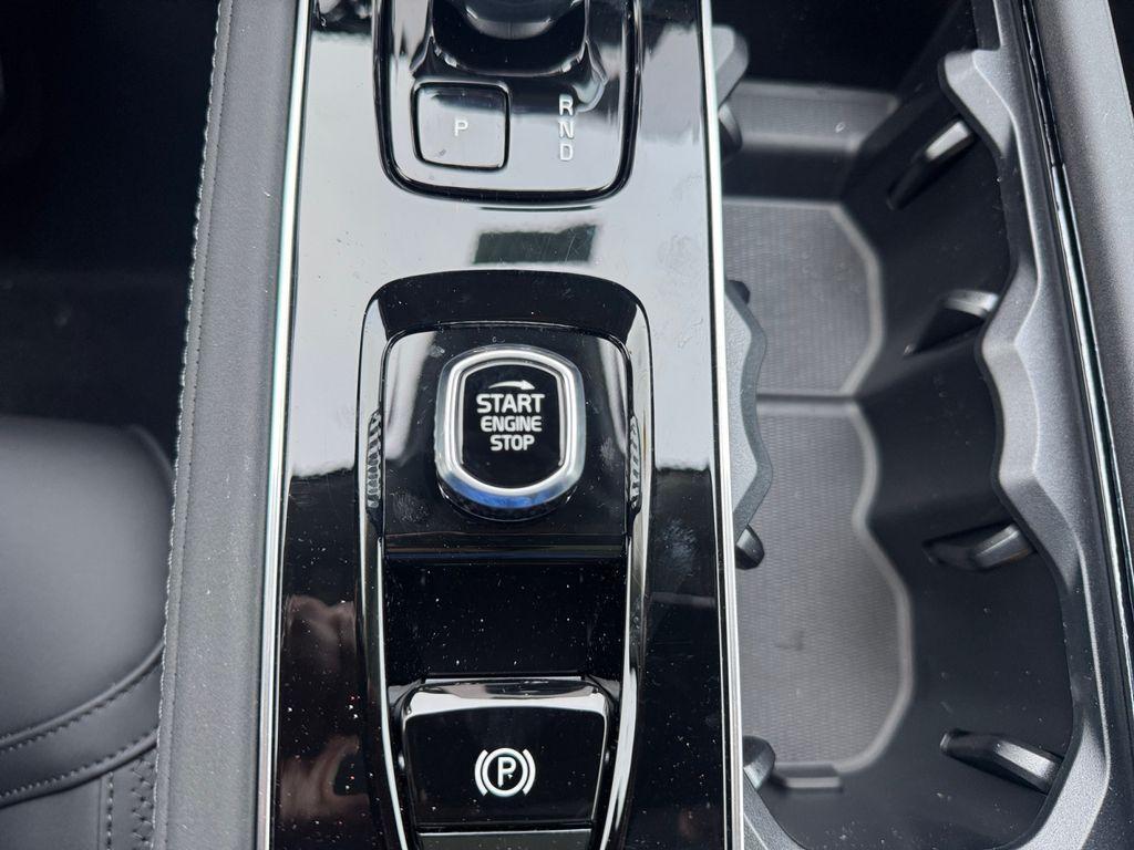 new 2026 Volvo XC90 car, priced at $72,374