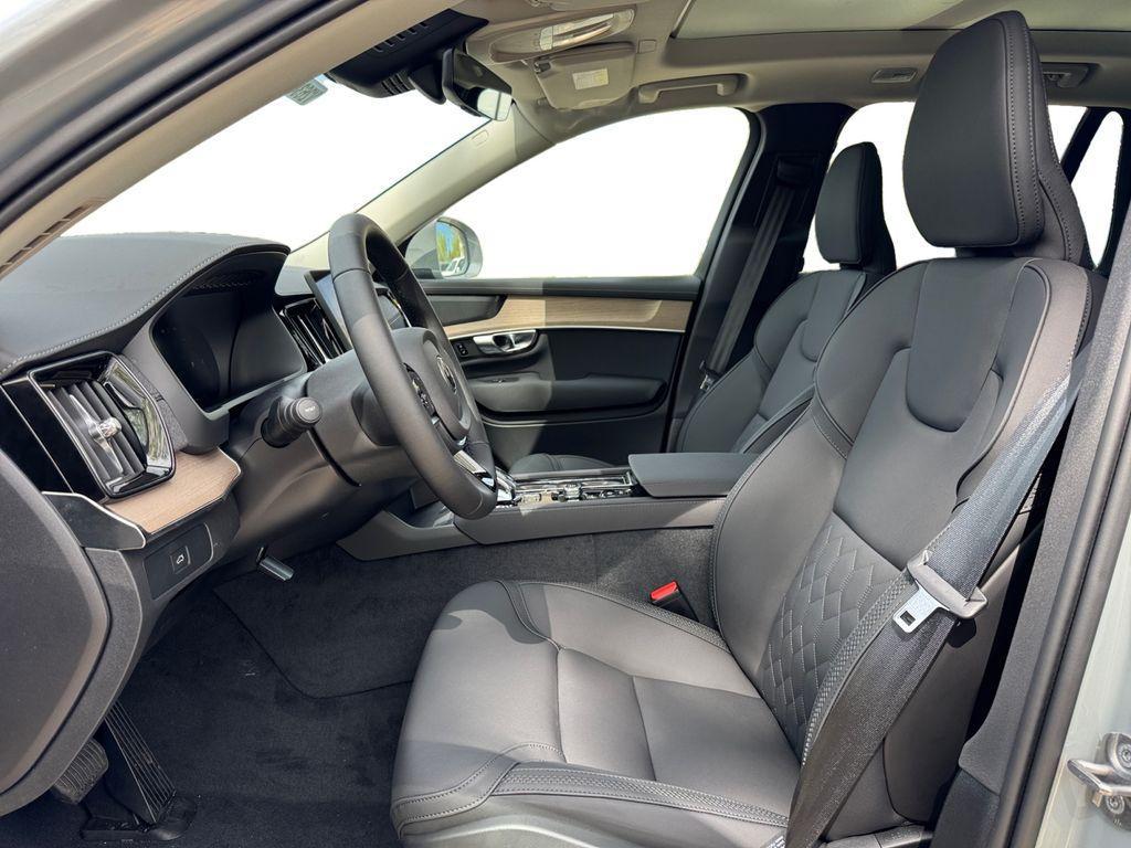 new 2026 Volvo XC90 car, priced at $72,374
