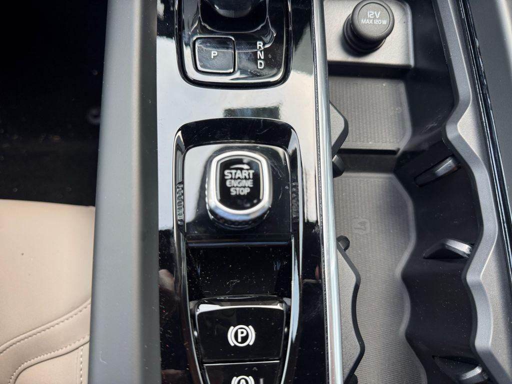 new 2026 Volvo XC60 car, priced at $59,039
