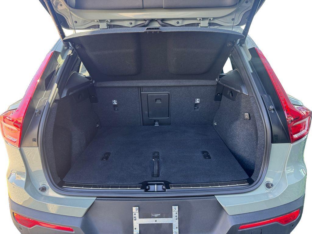 used 2025 Volvo XC40 car, priced at $34,686