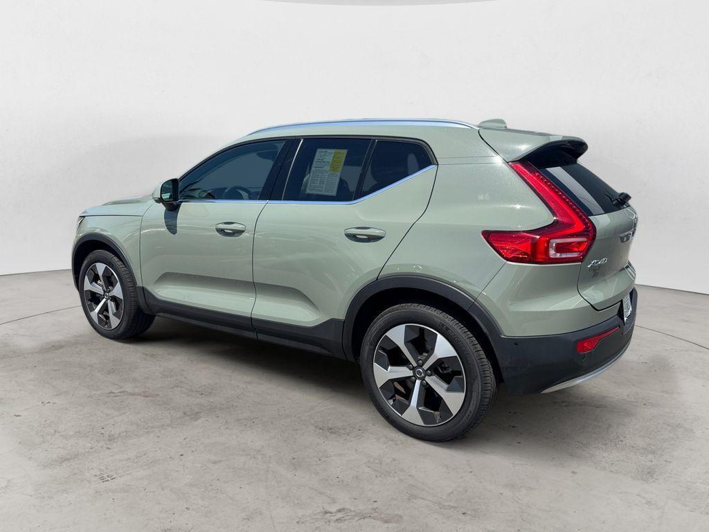 used 2025 Volvo XC40 car, priced at $34,686