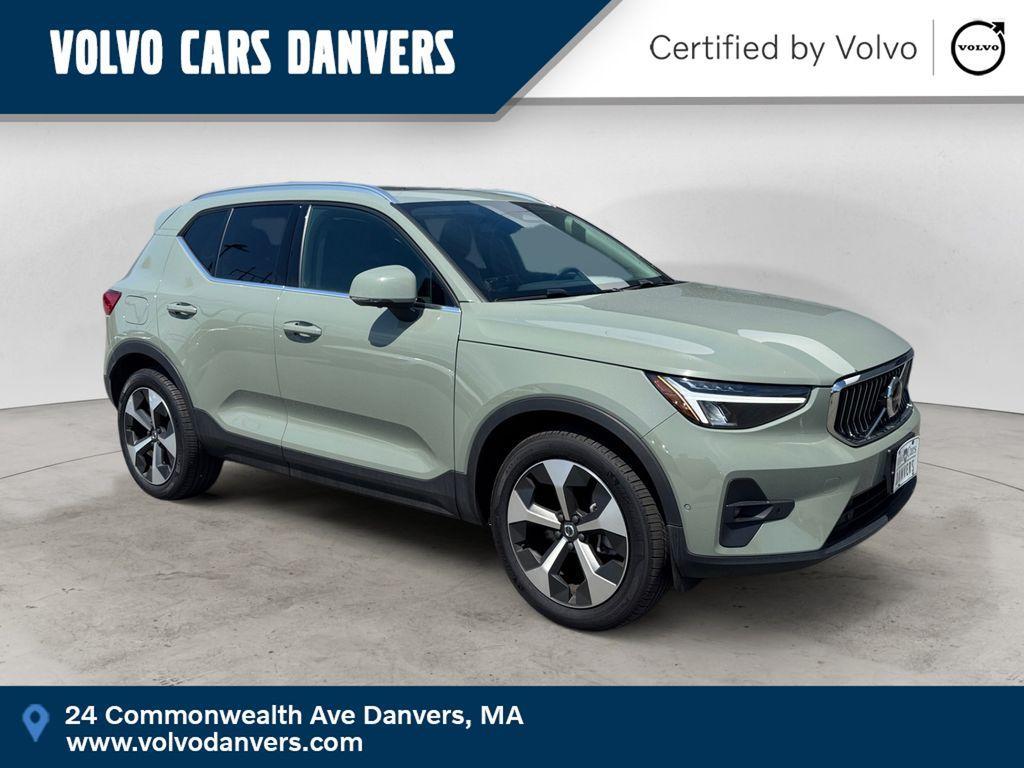 used 2025 Volvo XC40 car, priced at $34,686