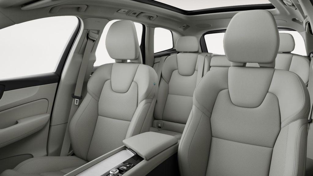 new 2026 Volvo XC60 car, priced at $64,989