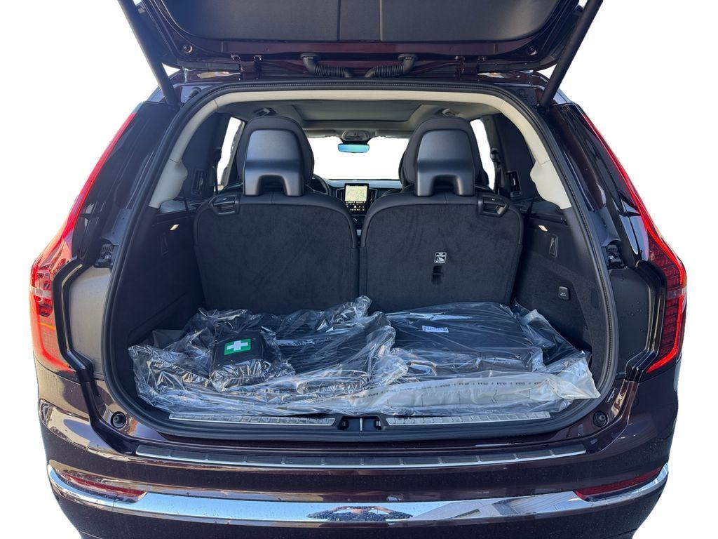 new 2026 Volvo XC90 car, priced at $75,174
