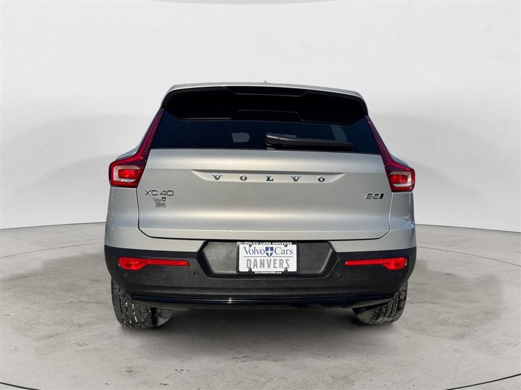 used 2025 Volvo XC40 car, priced at $33,297
