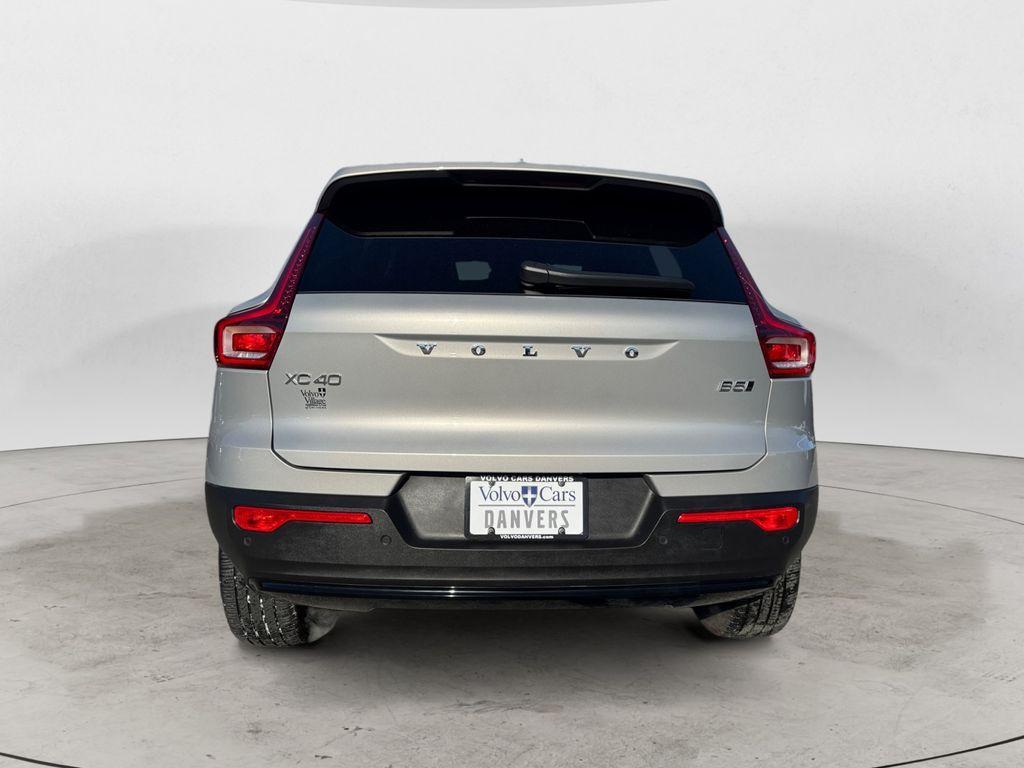 used 2025 Volvo XC40 car, priced at $33,297