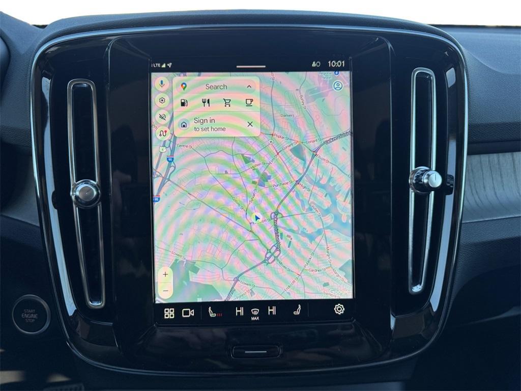 used 2025 Volvo XC40 car, priced at $33,297