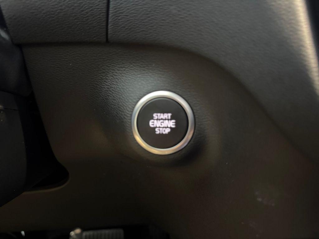 used 2025 Volvo XC40 car, priced at $33,888