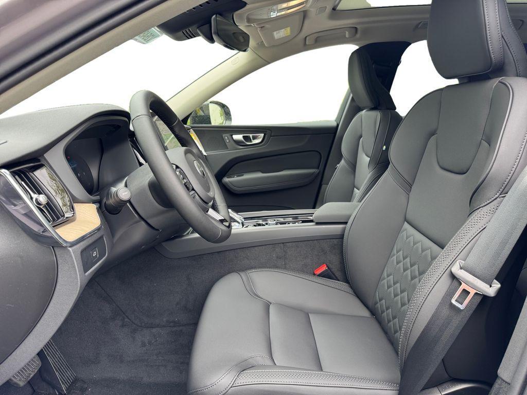 new 2026 Volvo XC60 car, priced at $58,654