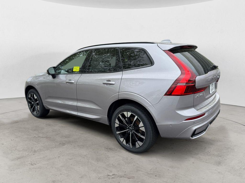 new 2026 Volvo XC60 car, priced at $58,654