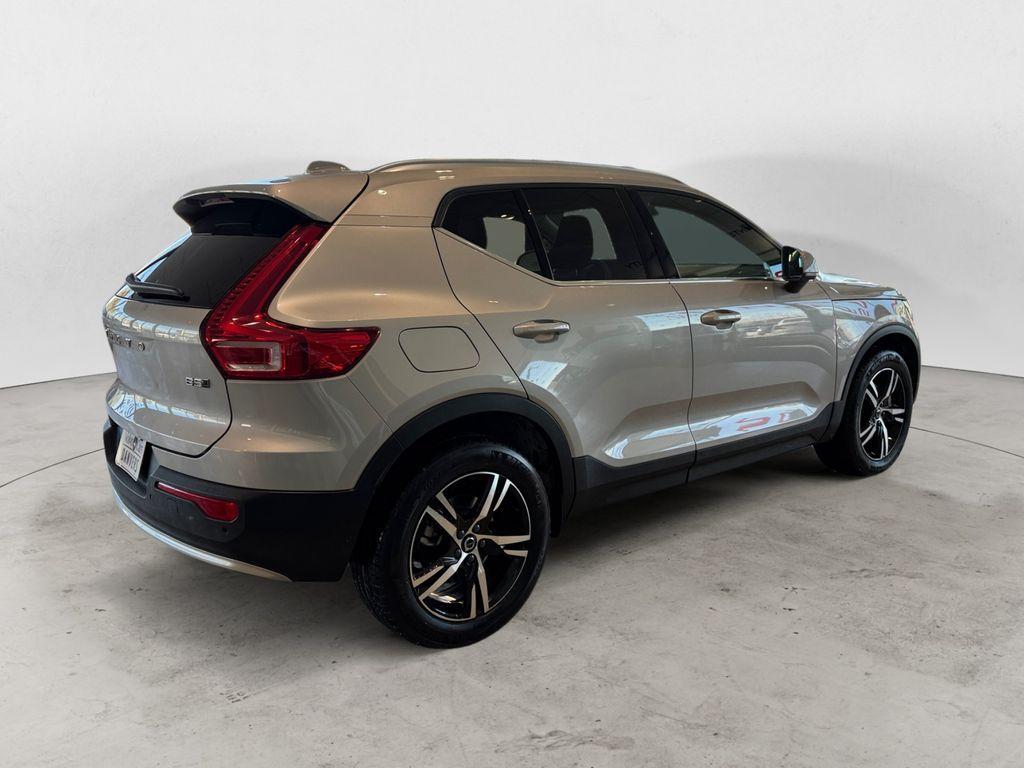 used 2025 Volvo XC40 car, priced at $32,886