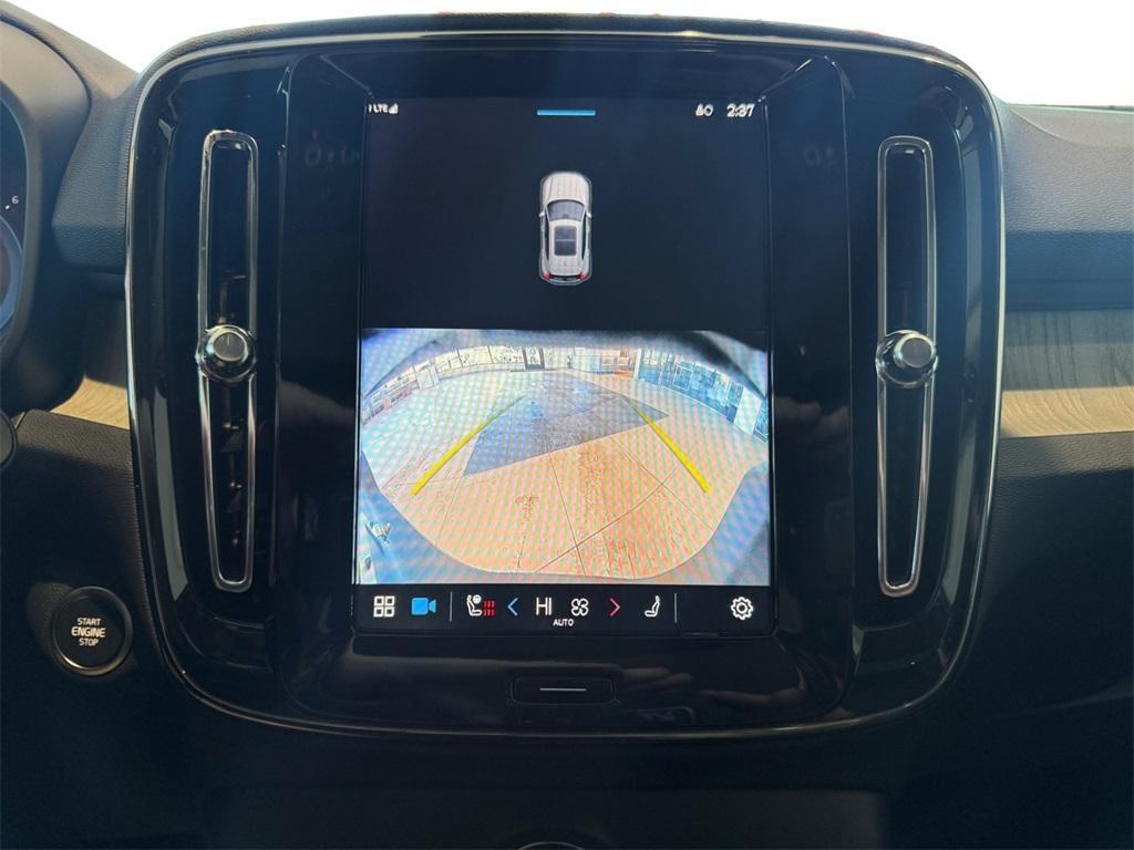 used 2025 Volvo XC40 car, priced at $32,886