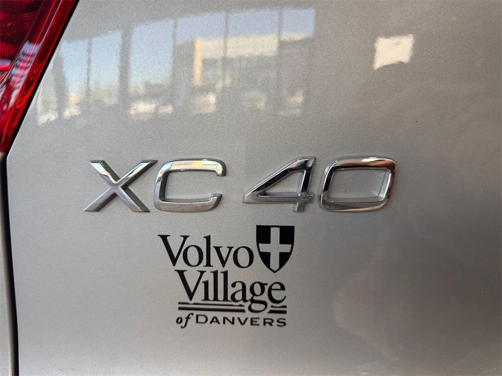used 2025 Volvo XC40 car, priced at $32,886