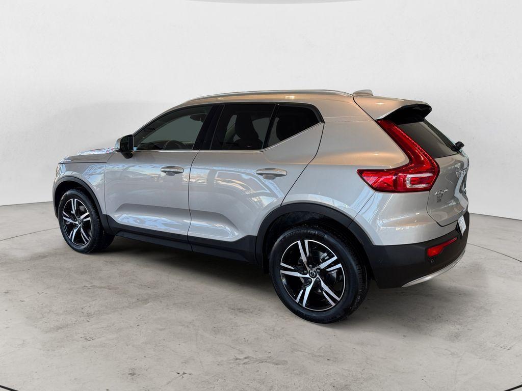 used 2025 Volvo XC40 car, priced at $32,886