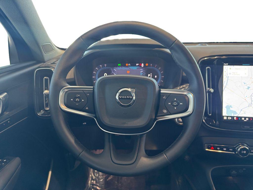 used 2025 Volvo XC40 car, priced at $32,886