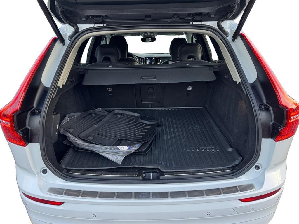 used 2023 Volvo XC60 car, priced at $30,898