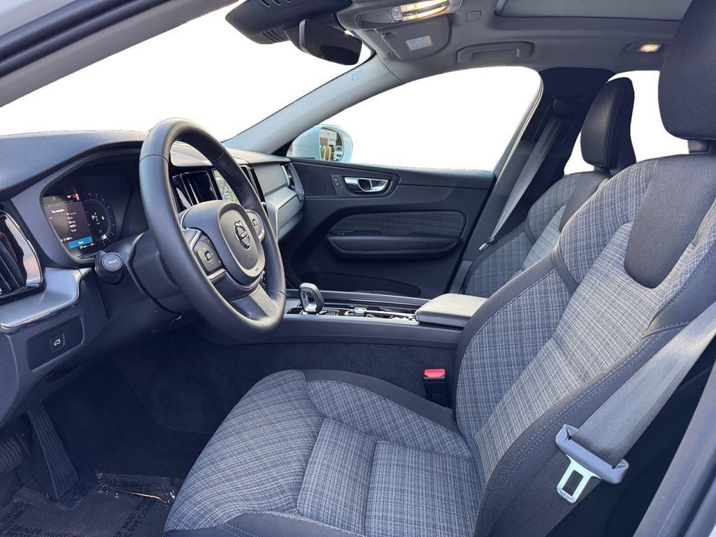 used 2023 Volvo XC60 car, priced at $30,898