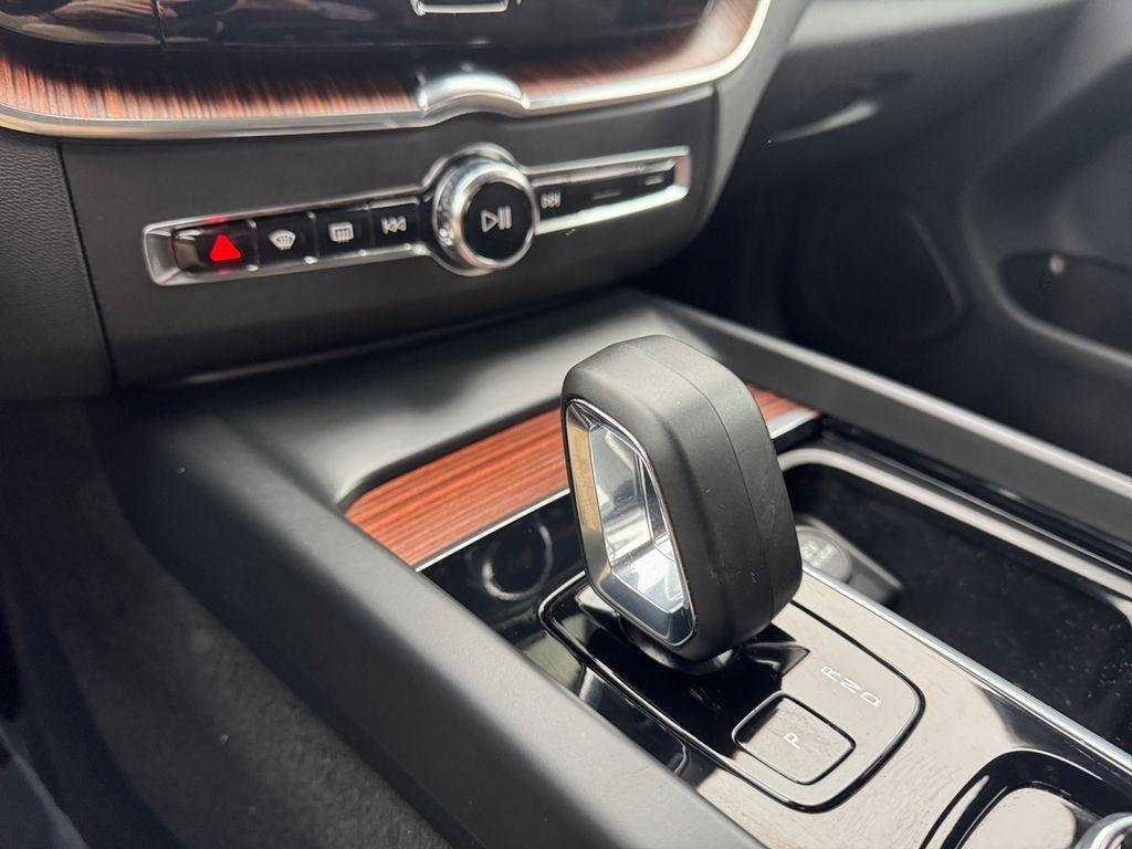 used 2023 Volvo XC60 car, priced at $36,886