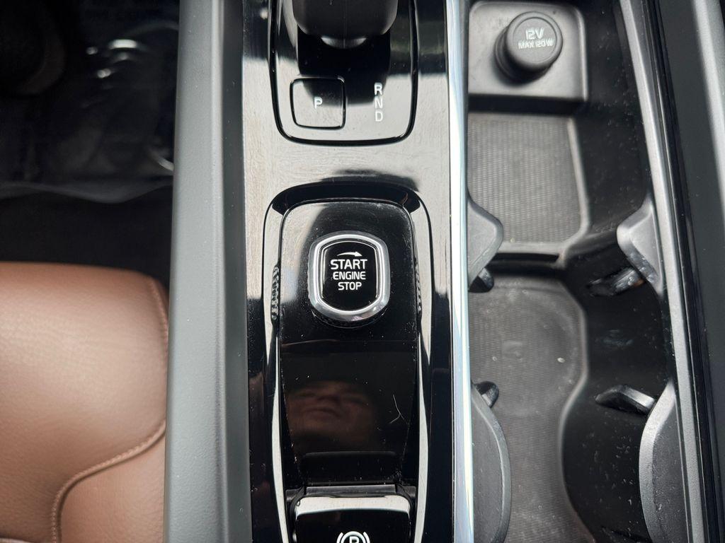 used 2023 Volvo XC60 car, priced at $36,886