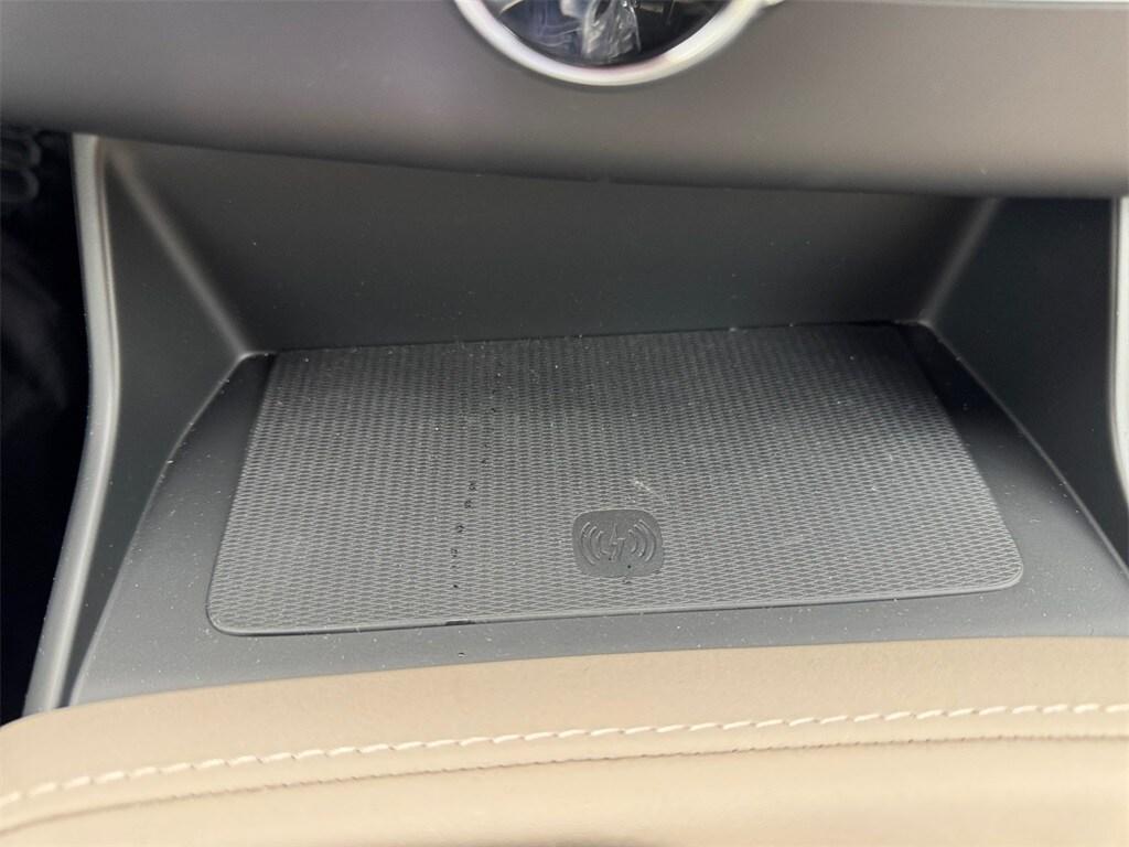 new 2026 Volvo XC90 car, priced at $77,074