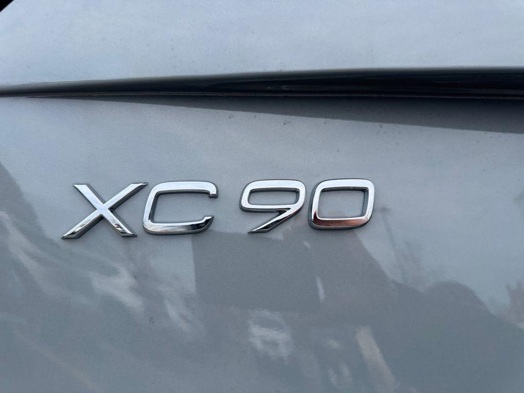 new 2026 Volvo XC90 car, priced at $77,074