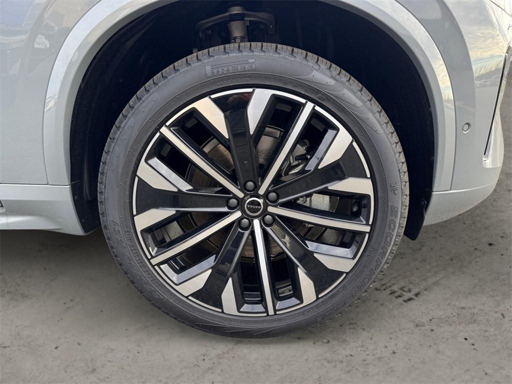 new 2026 Volvo XC90 car, priced at $77,074